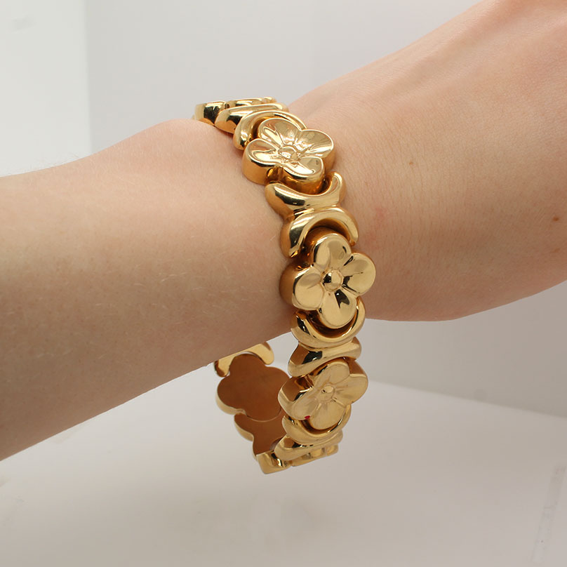 Vintage Gold Tone Expandable Bracelet | eBay